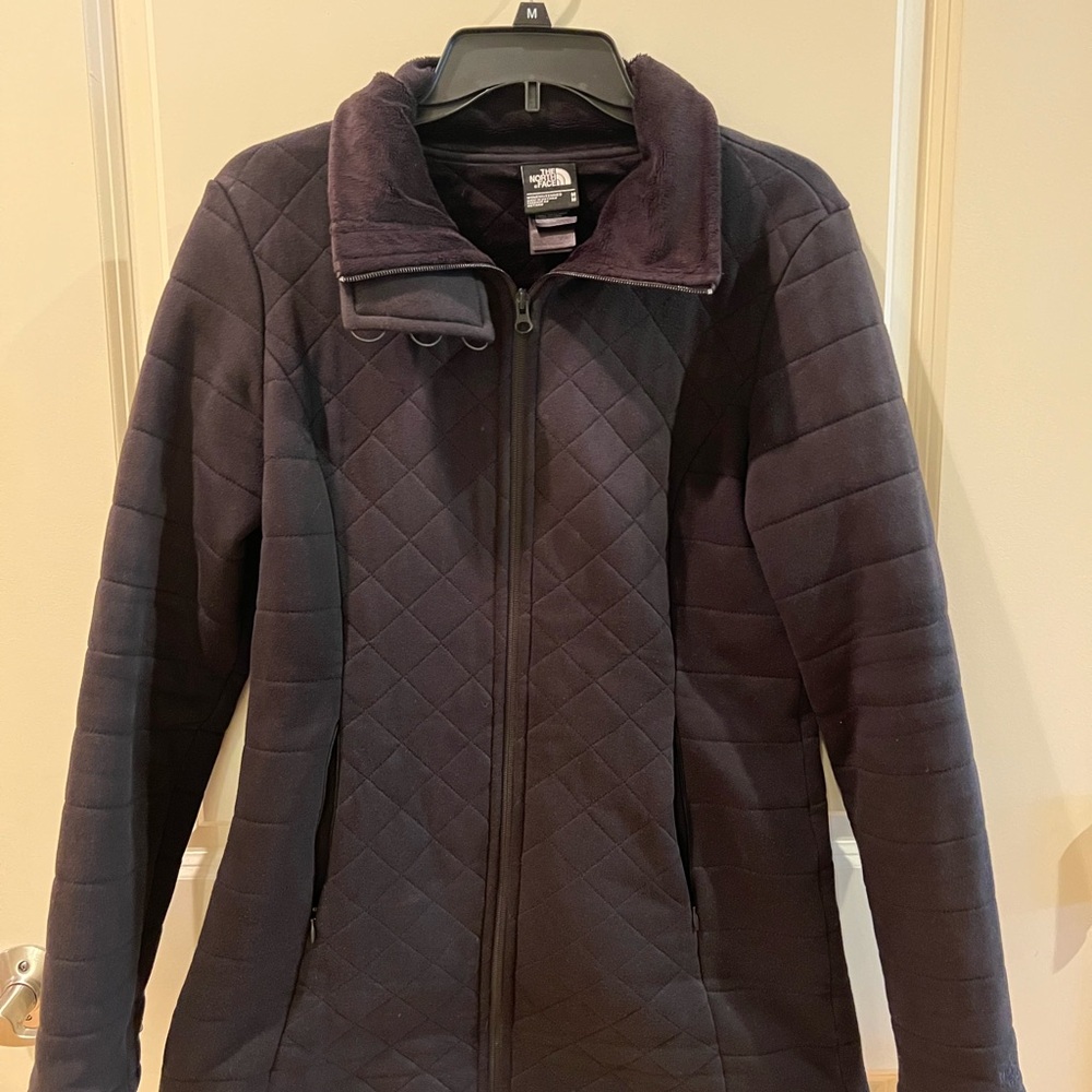 The North Face Women's Black Quilted Puffer Jacket